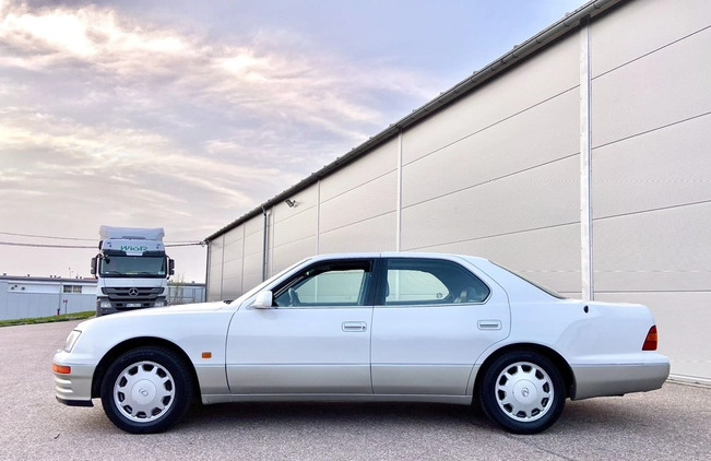 Lexus LS cena 66900 przebieg: 196834, rok produkcji 1995 z Duszniki-Zdrój małe 781